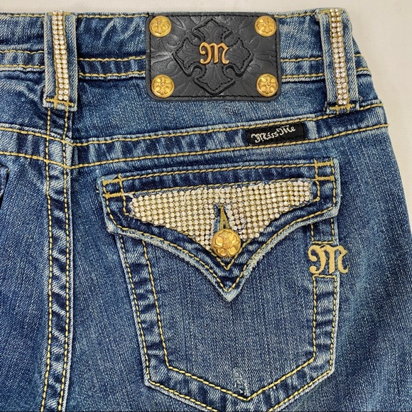 Miss Me Vintage 03 Studded Bootcut Jeans size 28 - Picture 15 of 16